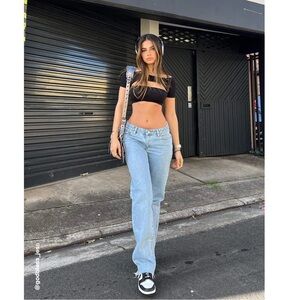 Abrand '99 Low Straight Jean in Walkaway Light Wash Size 29 Petite Y2K